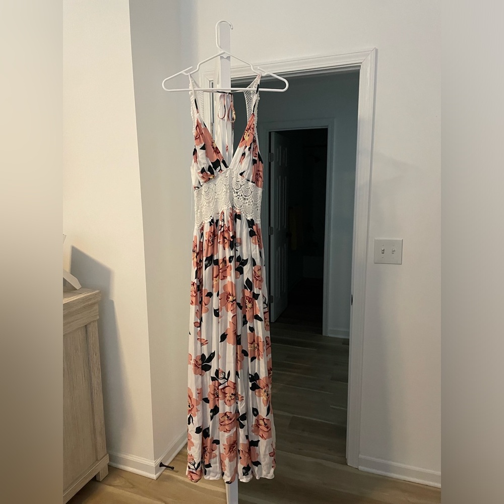 Backless Maxi Dress